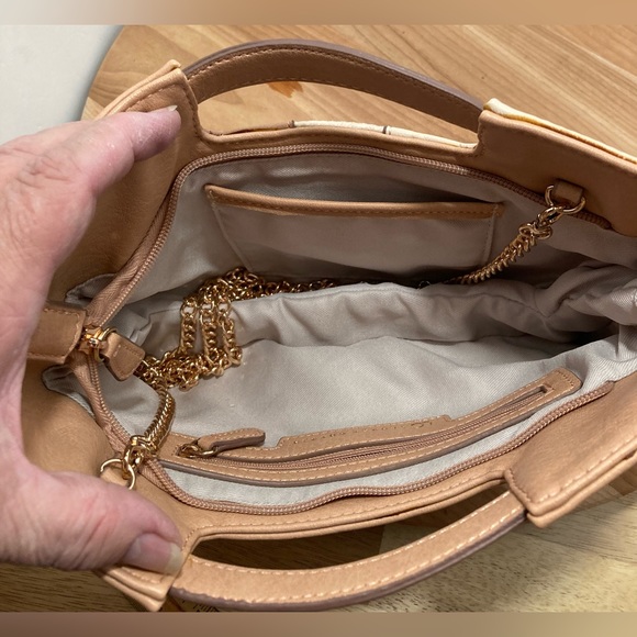 Lauren Conrad Clutch Bag with Chain Strap - Picture 4 of 7